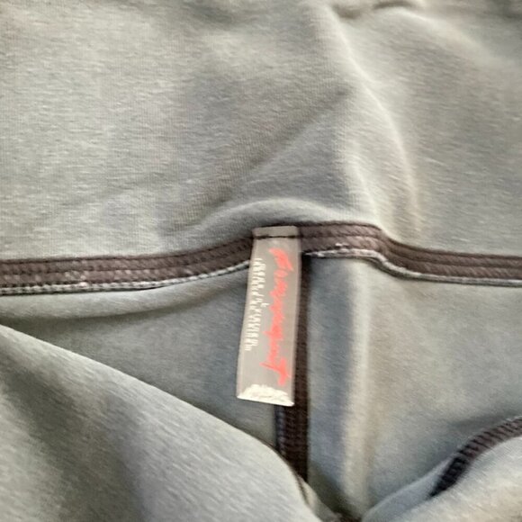 NWT Free People Movement New Flow Leggings Vintage Indigo Sz L - Picture 5 of 6